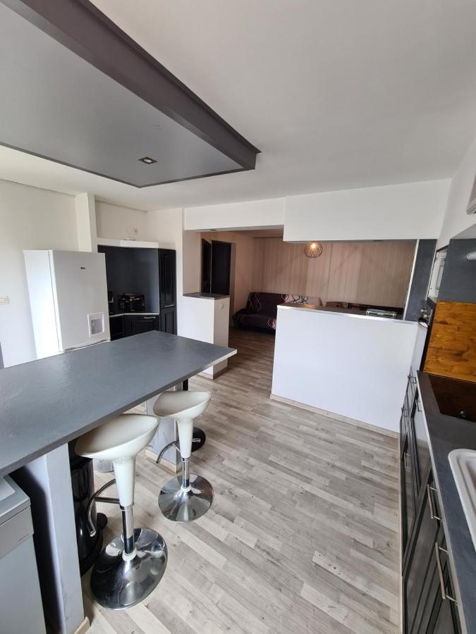 Appartement De La Cour Des Rois En Centre Ville ヴェルダン・シュル・ムーズ エクステリア 写真